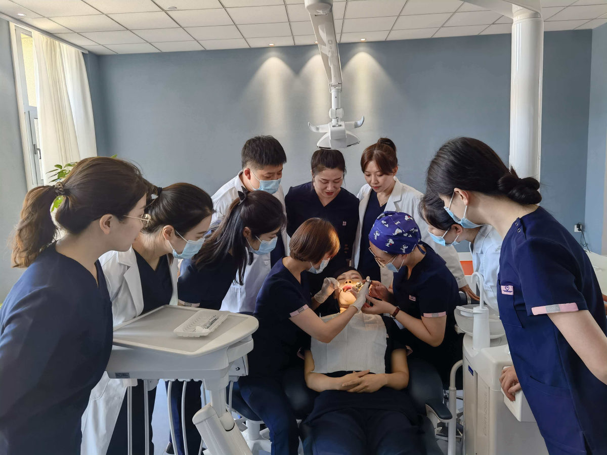 长春白求恩口腔医院 环境照片 1